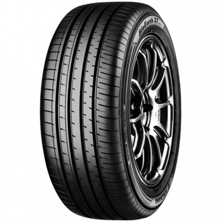 YOKOHAMA BLUEARTH-XT AE61 215/60 R17 96H